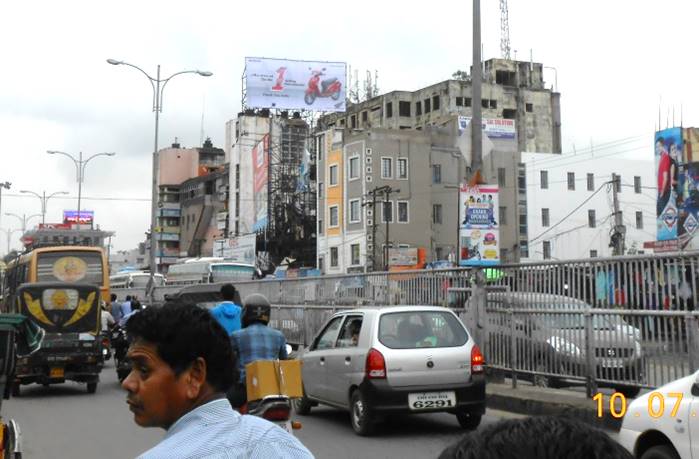 Outdoor Advertising image