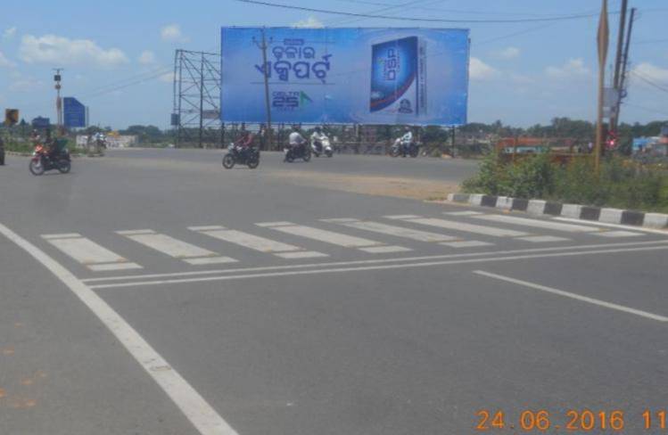 Outdoor Advertising image