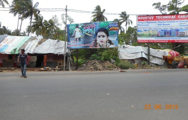 Outdoor Advertising image