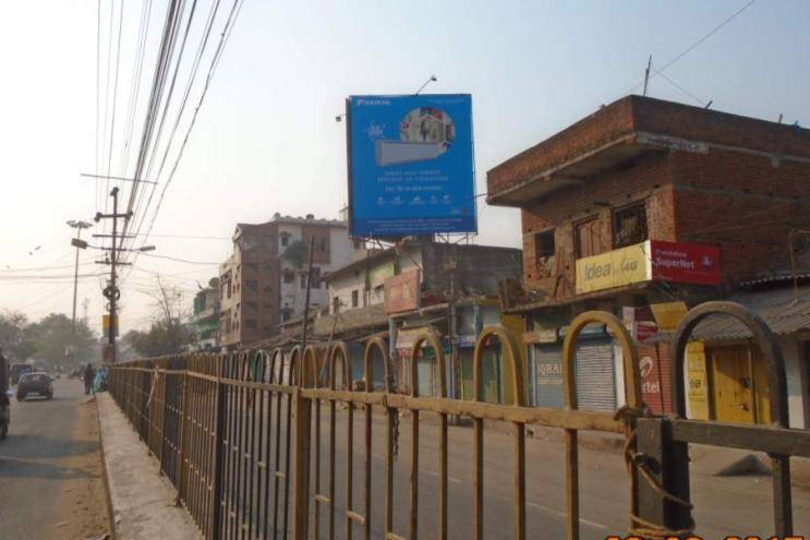 Outdoor Advertising image