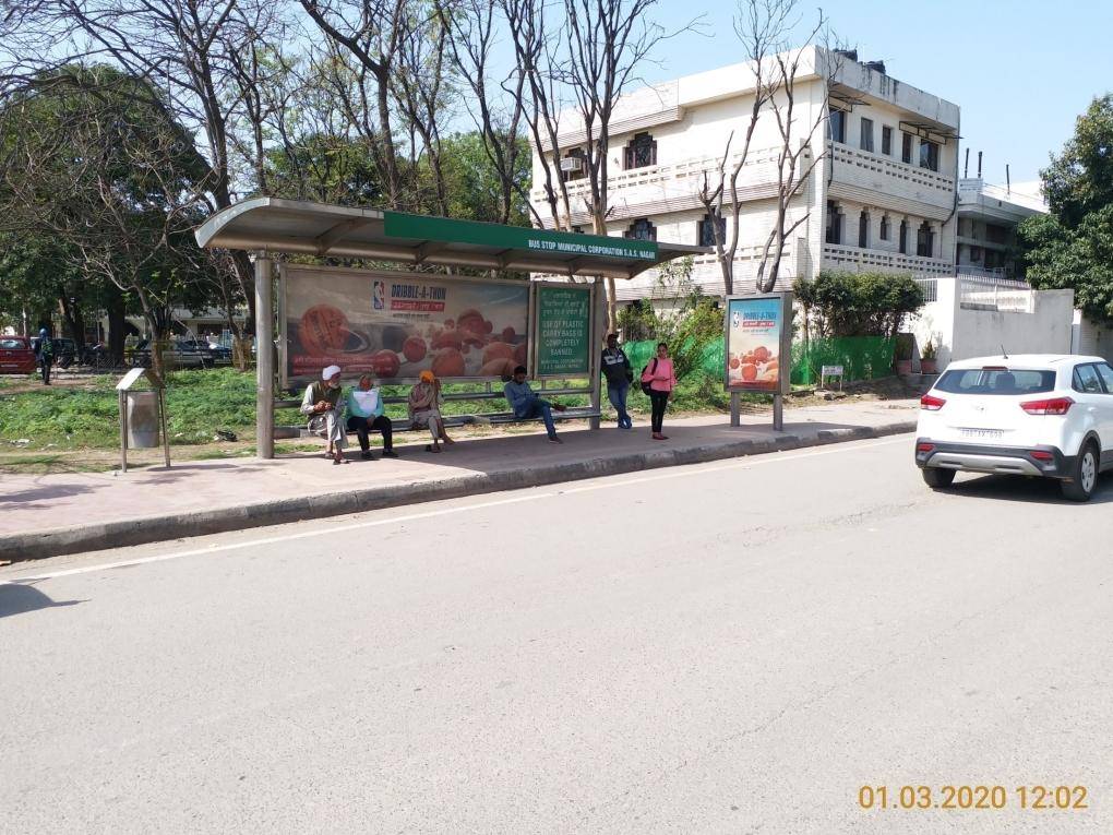 Outdoor Advertising image