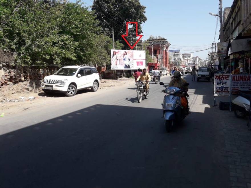 Outdoor Advertising image