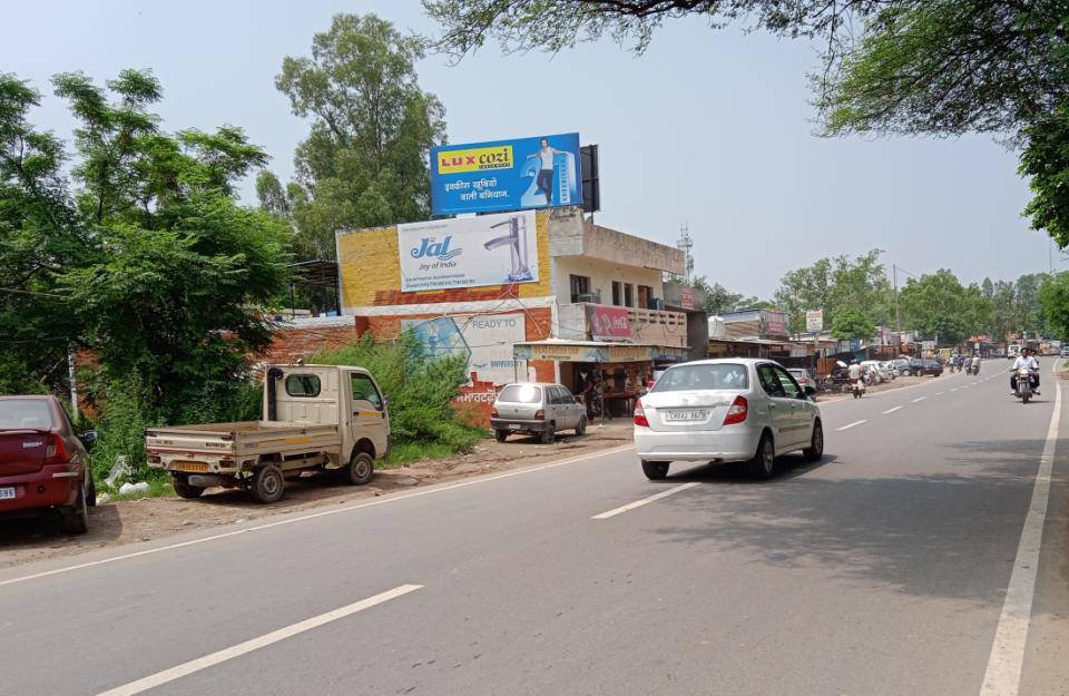 Outdoor Advertising image