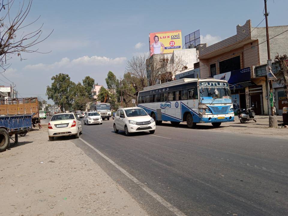 Outdoor Advertising image