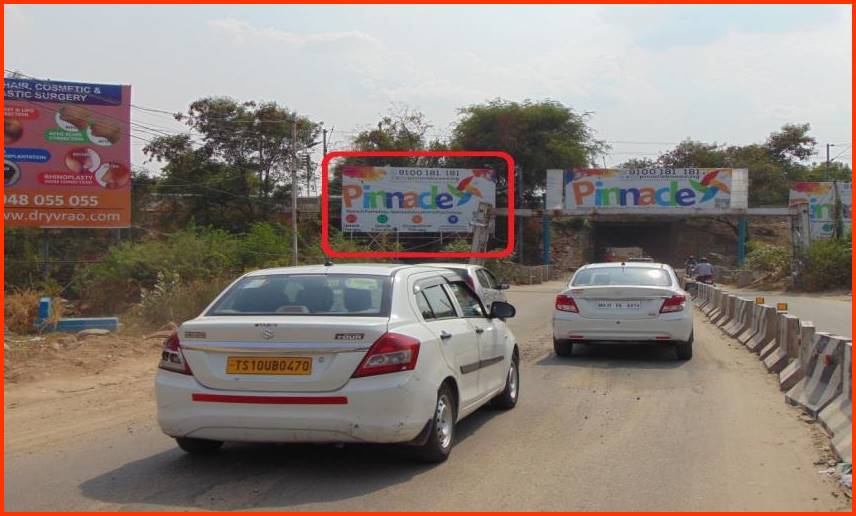 Outdoor Advertising image