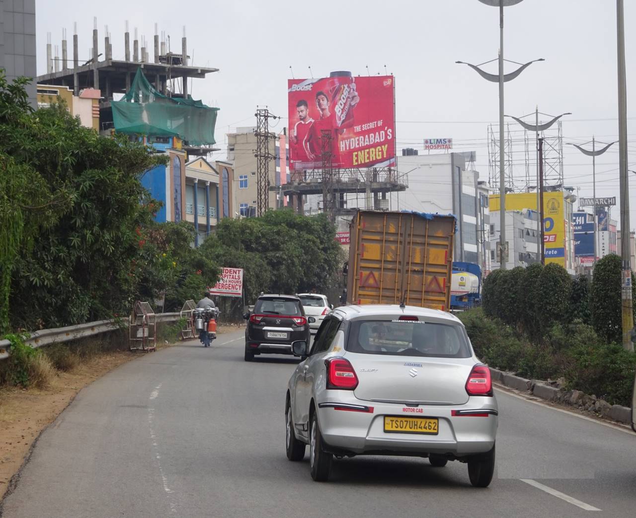 Outdoor Advertising image