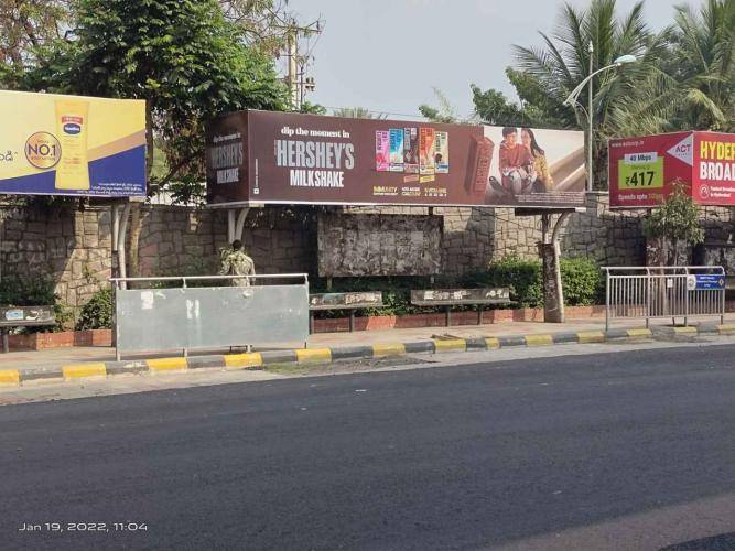 Outdoor Advertising image