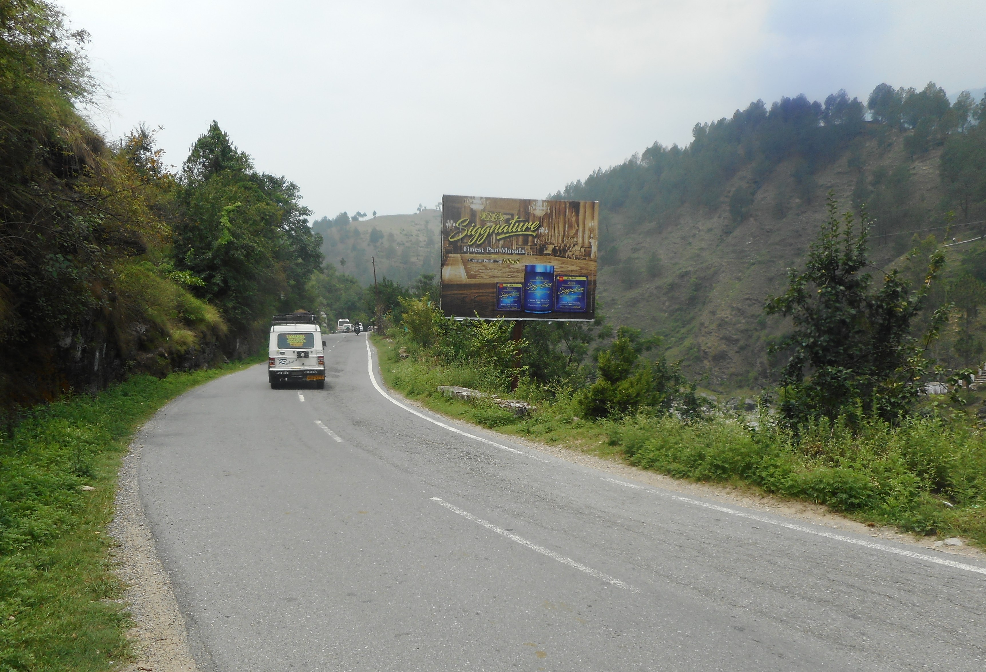 Outdoor Advertising image