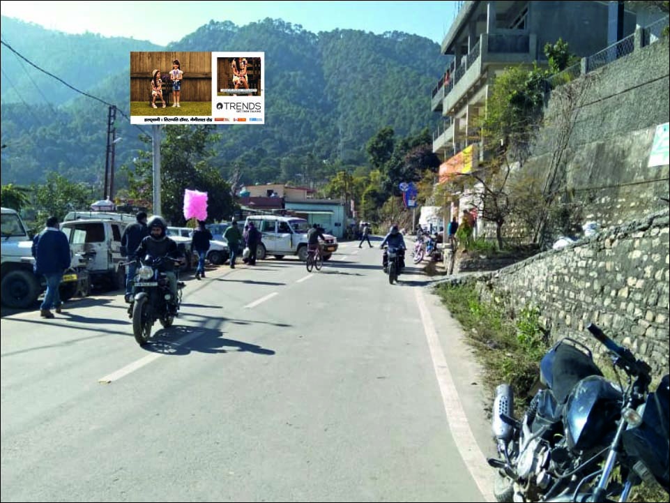 Outdoor Advertising image