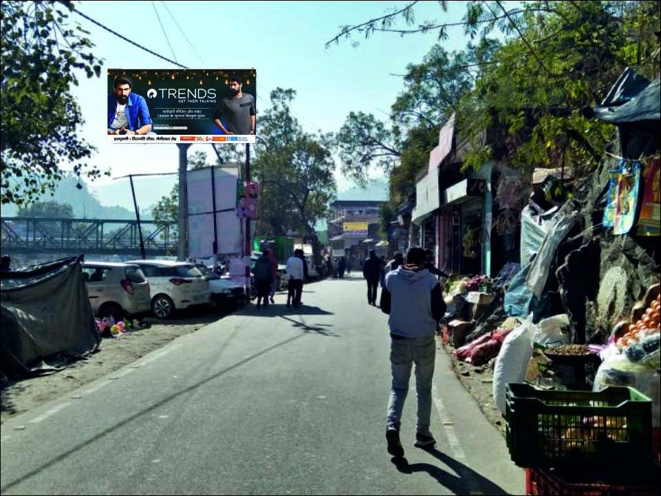 Outdoor Advertising image