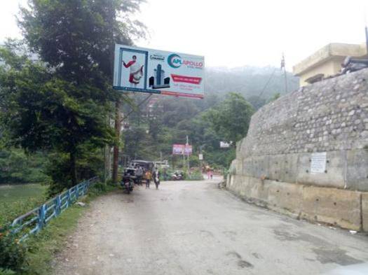 Outdoor Advertising image