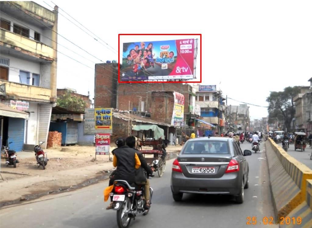 Outdoor Advertising image