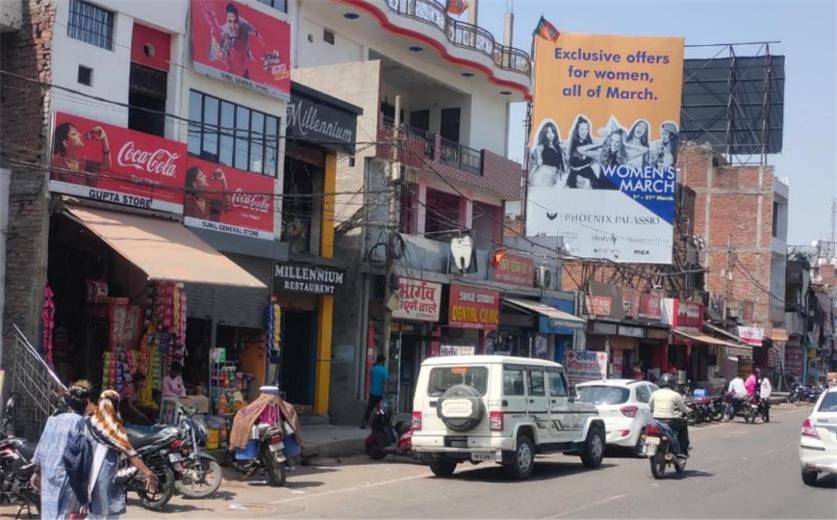 Outdoor Advertising image