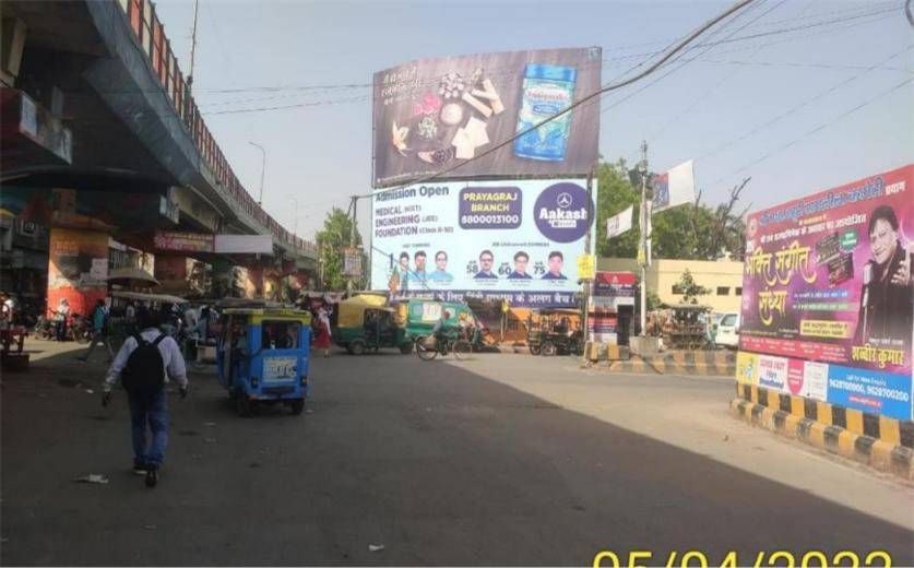 Outdoor Advertising image