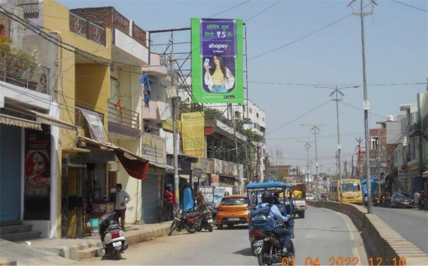 Outdoor Advertising image
