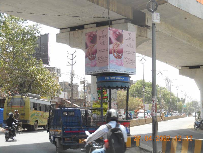 Outdoor Advertising image