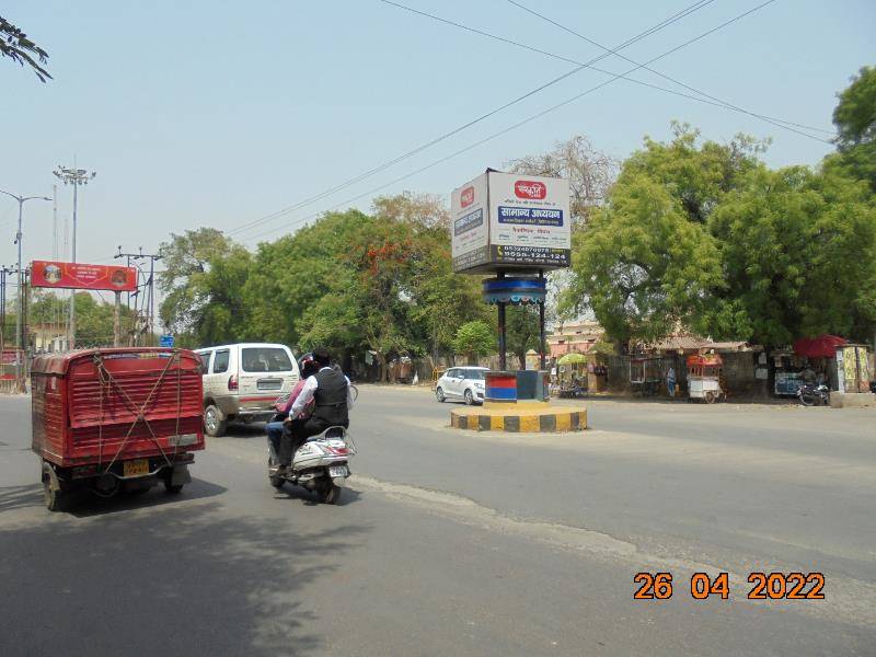 Outdoor Advertising image