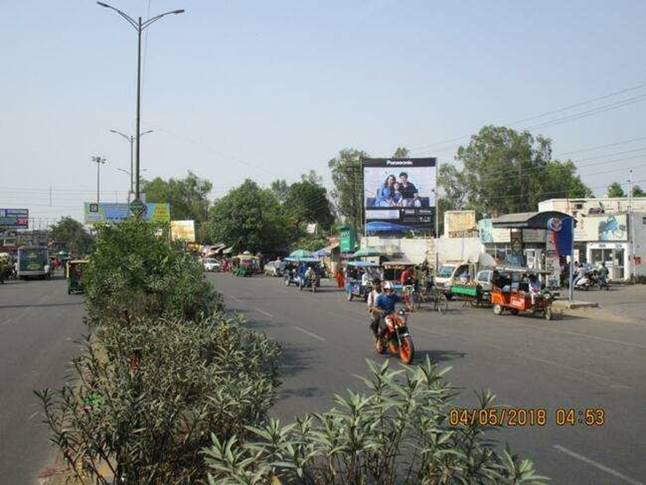 Outdoor Advertising image