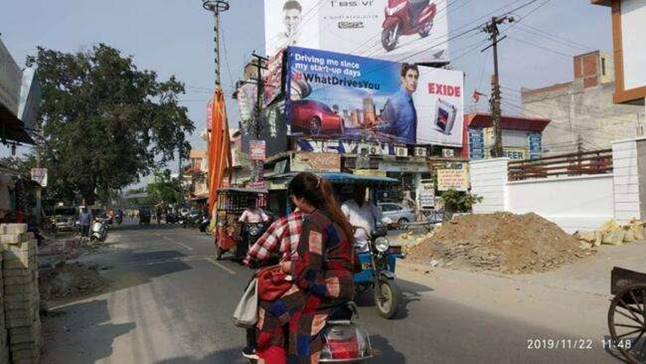 Outdoor Advertising image