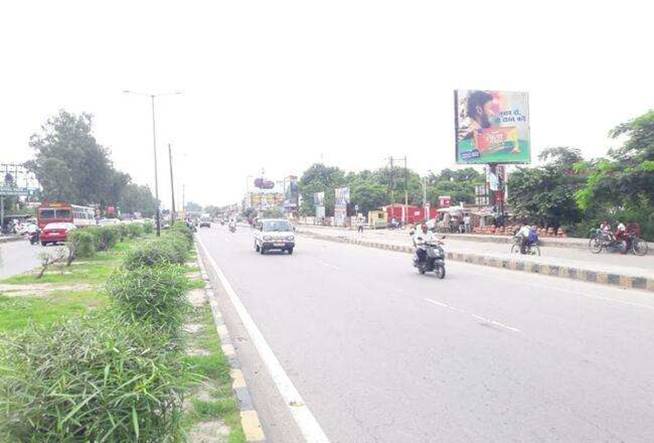 Outdoor Advertising image