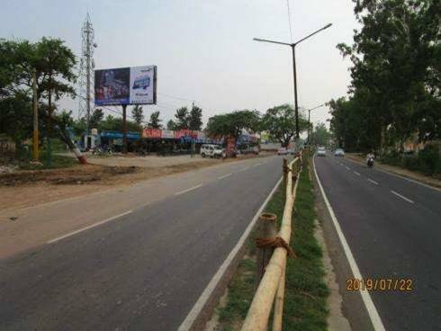 Outdoor Advertising image