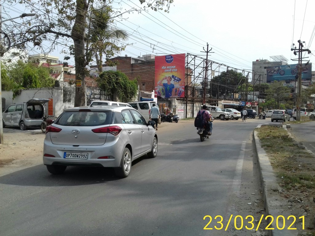 Outdoor Advertising image
