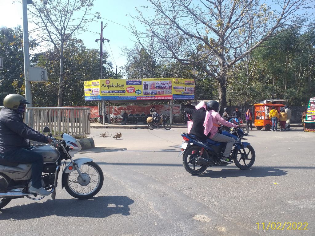 Outdoor Advertising image