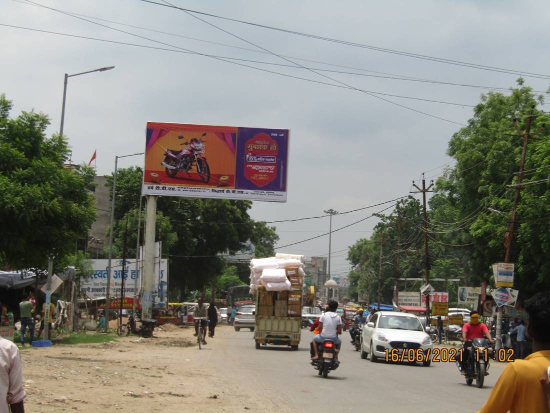 Outdoor Advertising image