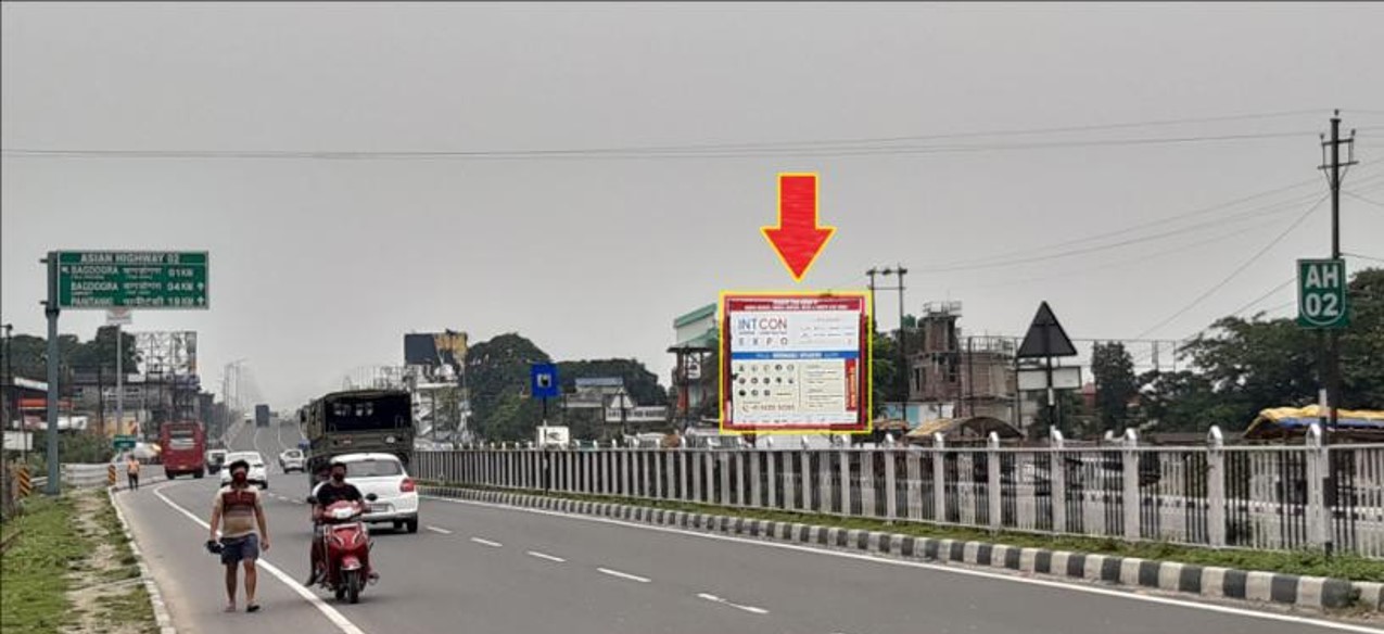 Outdoor Advertising image