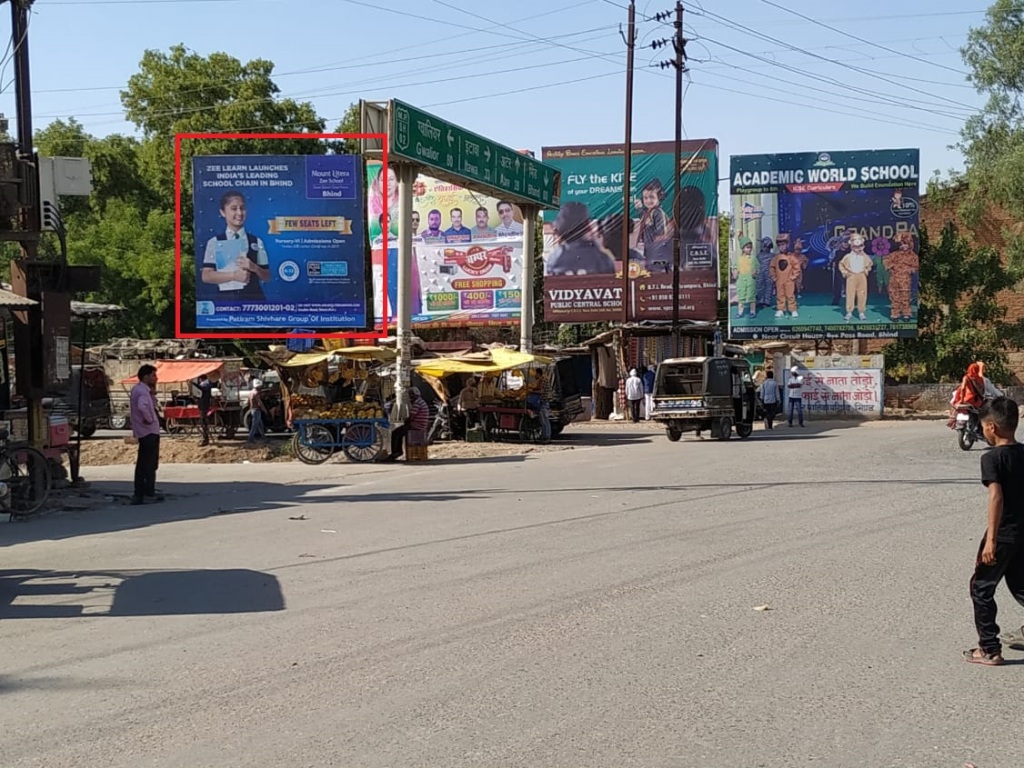 Outdoor Advertising image
