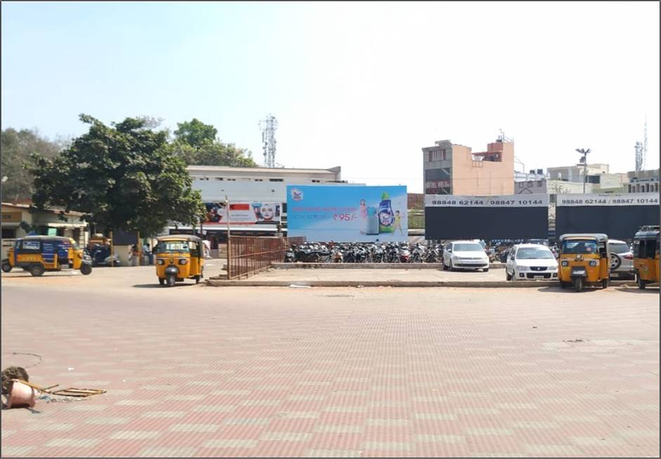 Outdoor Advertising image
