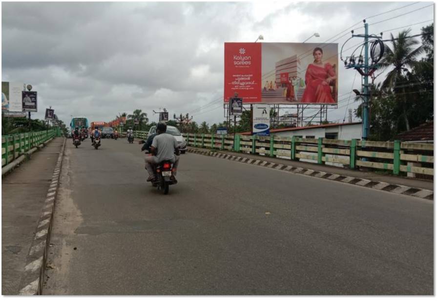 Outdoor Advertising image