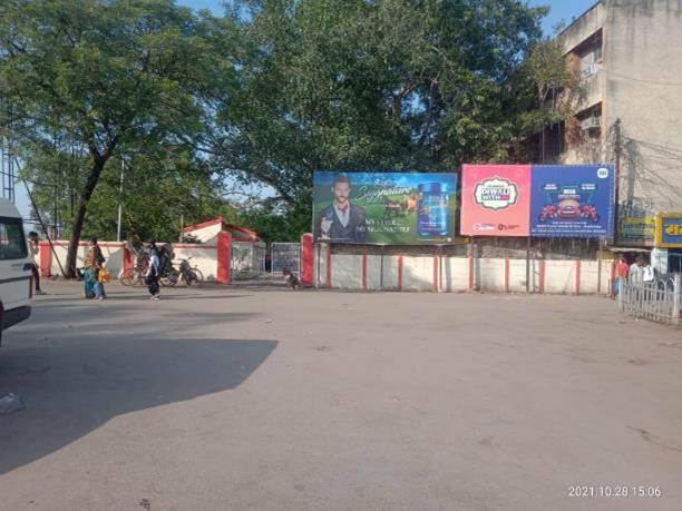 Outdoor Advertising image