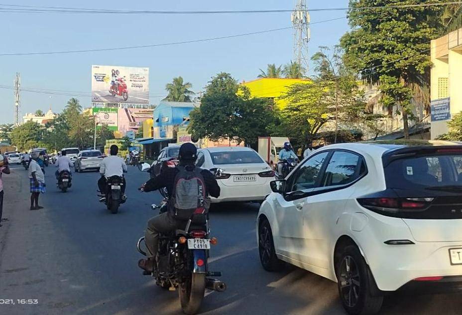 Outdoor Advertising image