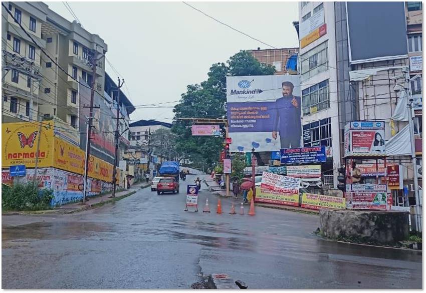 Outdoor Advertising image