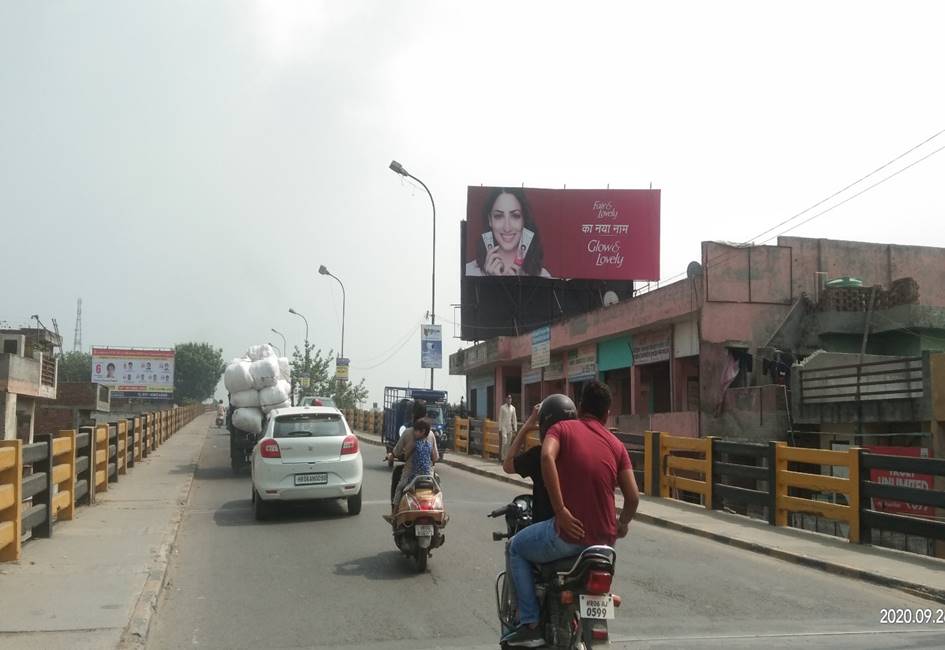 Billboard -Assandh road, Panipat, Haryana Billboard -Assandh road, Panipat, Haryana