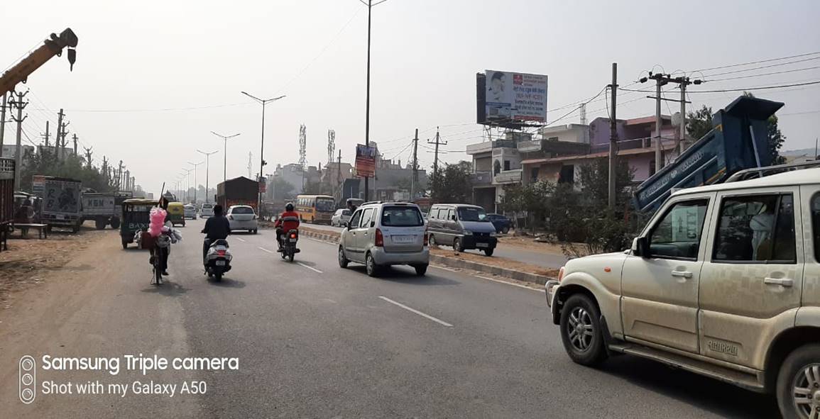 Billboard -Sohna Chowk, Sohna, Haryana Billboard -Sohna Chowk, Sohna, Haryana