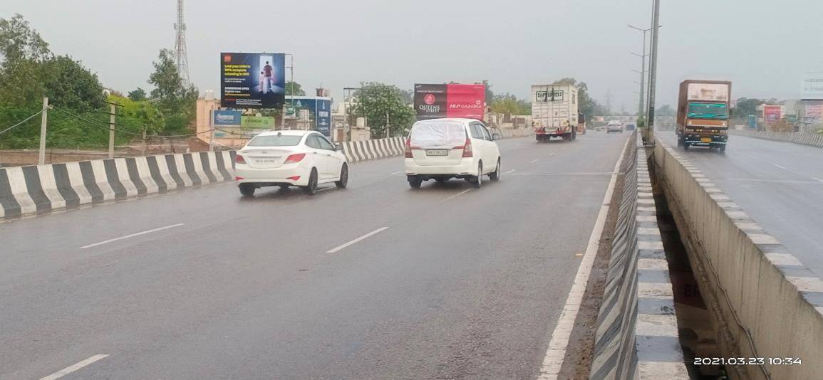 Billboard -Sahabad Flyover, NH-44, Haryana
