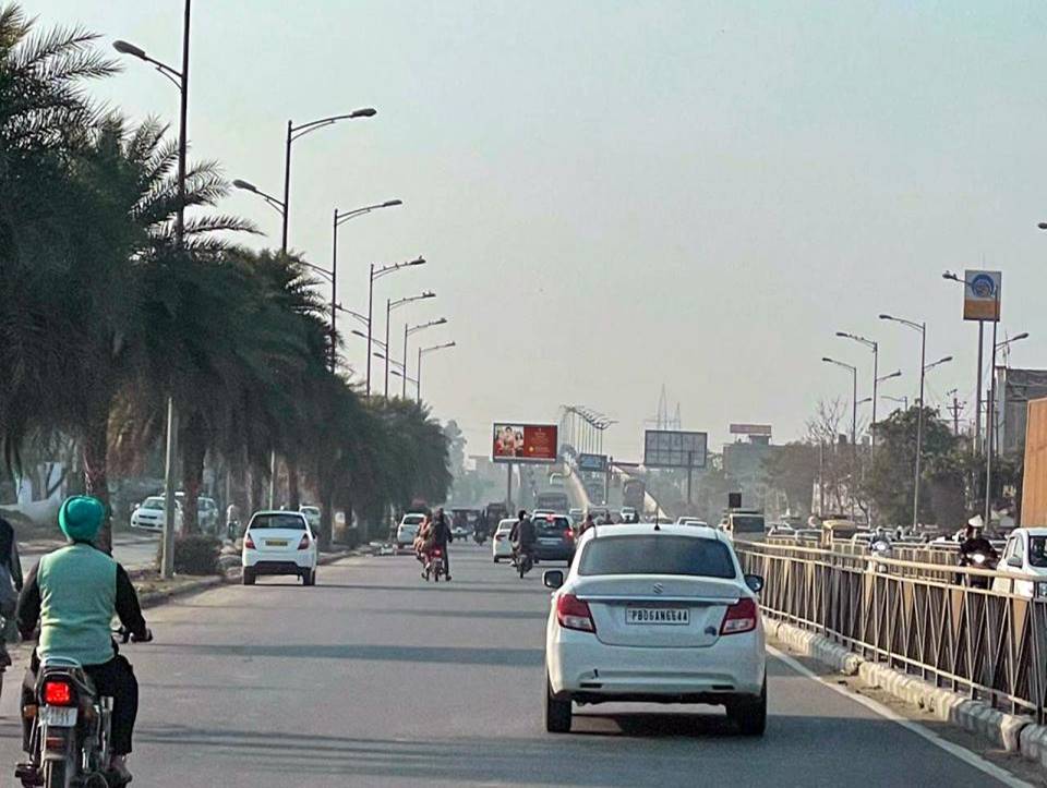 Cantiliver - Elevated Road Entry, Amritsar, Punjab Cantiliver - Elevated Road Entry, Amritsar, Punjab