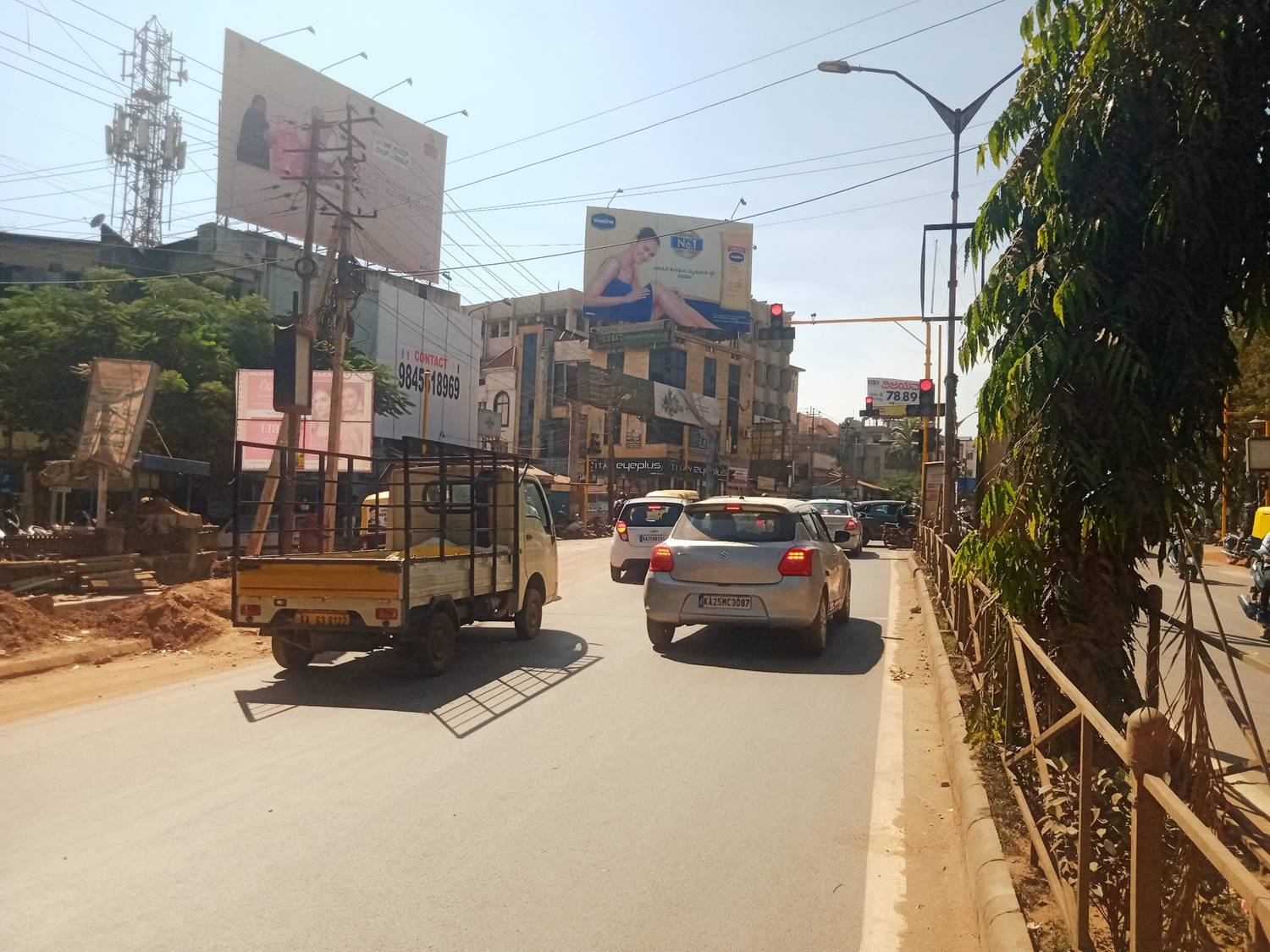 Billboard - Chennamma Circle, Hubli, Karnataka Billboard - Chennamma Circle, Hubli, Karnataka