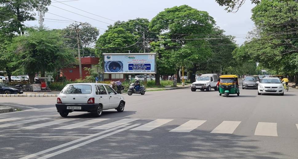 Unipole - Opp, Silvi Park, Mohali, Punjab Unipole - Opp, Silvi Park, Mohali, Punjab
