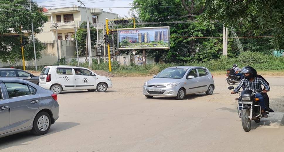 Unipole - T-Point Mc Bhawan, Mohali, Punjab Unipole - T-Point Mc Bhawan, Mohali, Punjab