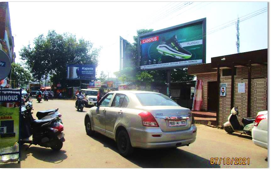 Unipole - Sadar Bazar, Jalandhar, Punjab Unipole - Sadar Bazar, Jalandhar, Punjab