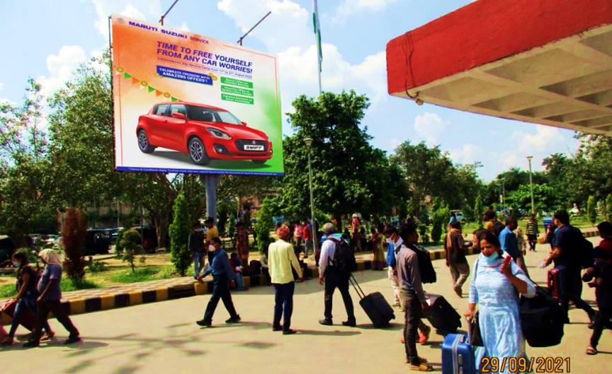 Unipole - Railway Station, Jalandhar, Punjab