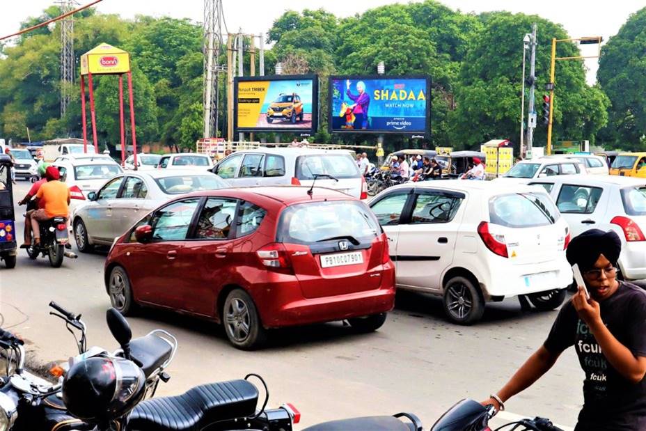 Unipole - Jamalpur Chowk, Ludhiana, Punjab Unipole - Jamalpur Chowk, Ludhiana, Punjab