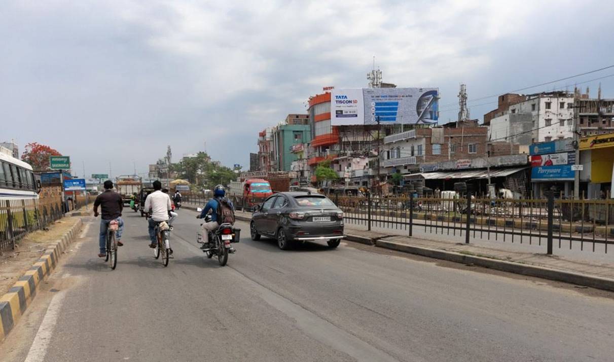 Billboard Main Road Nr.Bhagwanpur Chowk Muzaffarpur Bihar Billboard Main Road Nr.Bhagwanpur Chowk Muzaffarpur Bihar