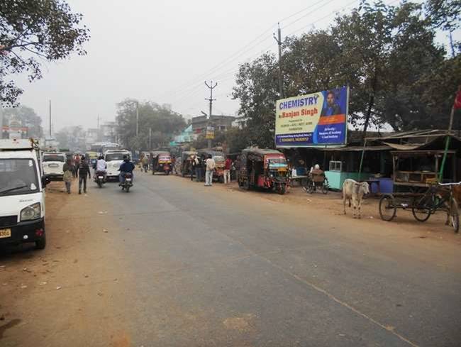 Billboard Main Road Piro Bazer Chowk Buxer Bihar Billboard Main Road Piro Bazer Chowk Buxer Bihar