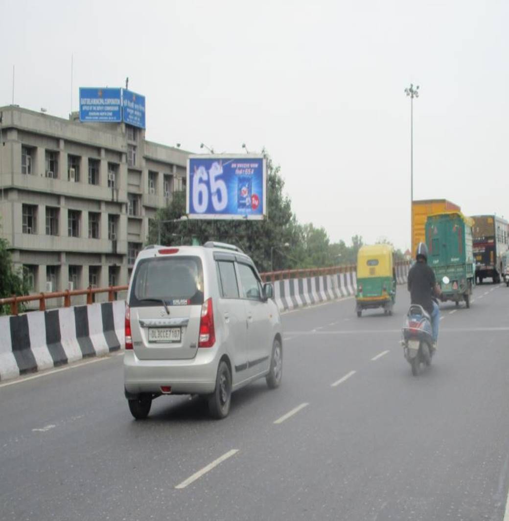 Unipole Isbt / Seelampur Towards Shahdara / Dilshad Garden East Delhi Delhi (NCR) Unipole Isbt / Seelampur Towards Shahdara / Dilshad Garden East Delhi Delhi (NCR)