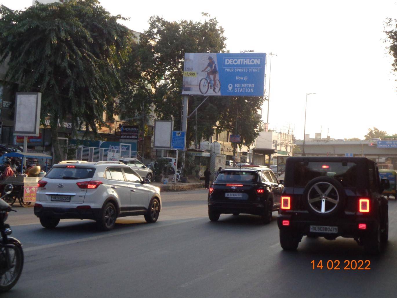 Unipole Raja Garden Chowk
West Delhi Delhi (NCR) Unipole Raja Garden Chowk
West Delhi Delhi (NCR)