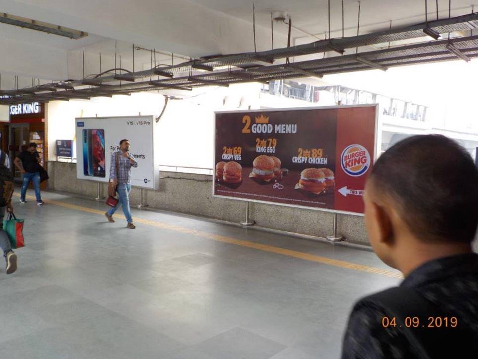 Metro Inside Signage Concourse M.G. Road Metro Station -6 Gurgaon Delhi (NCR) Metro Inside Signage Concourse M.G. Road Metro Station -6 Gurgaon Delhi (NCR)